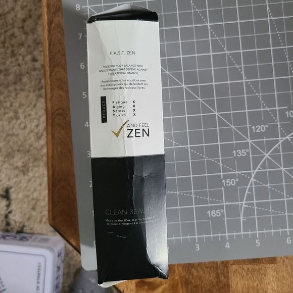 MAZI Balancing Multi-Effect Cleanser Face Wash Full Size 3.4 oz - Picture 8 of 9